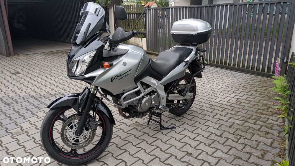 Suzuki V-STROM - 8