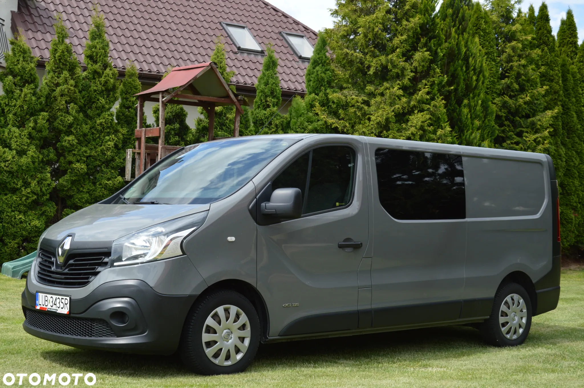 Renault Trafic Vivaro - 2