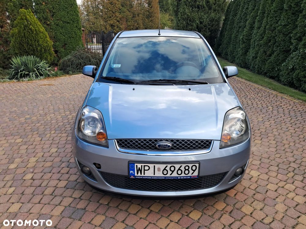 Ford Fiesta - 7
