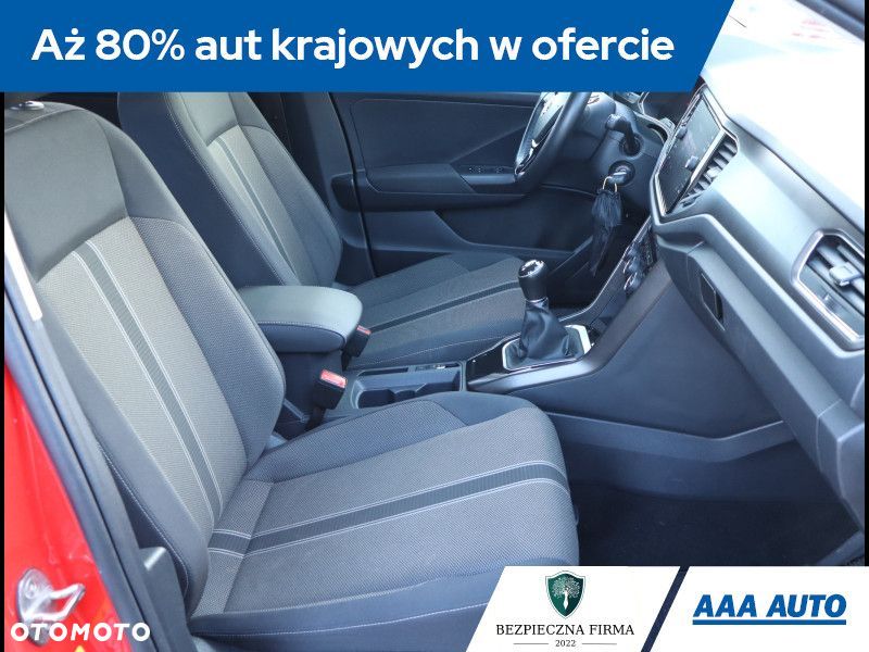 Volkswagen T-Roc - 10