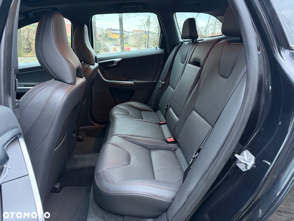 Volvo XC 60 D4 Geartronic Ocean Race - 17