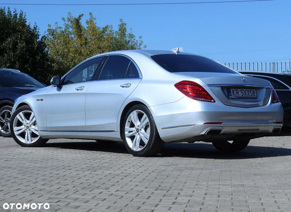 Mercedes-Benz Klasa S 500 4-Matic 7G-TRONIC - 32