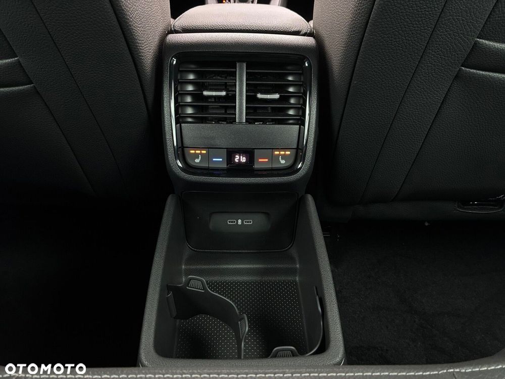 Skoda Octavia 1.5 TSI mHEV Sportline DSG - 17