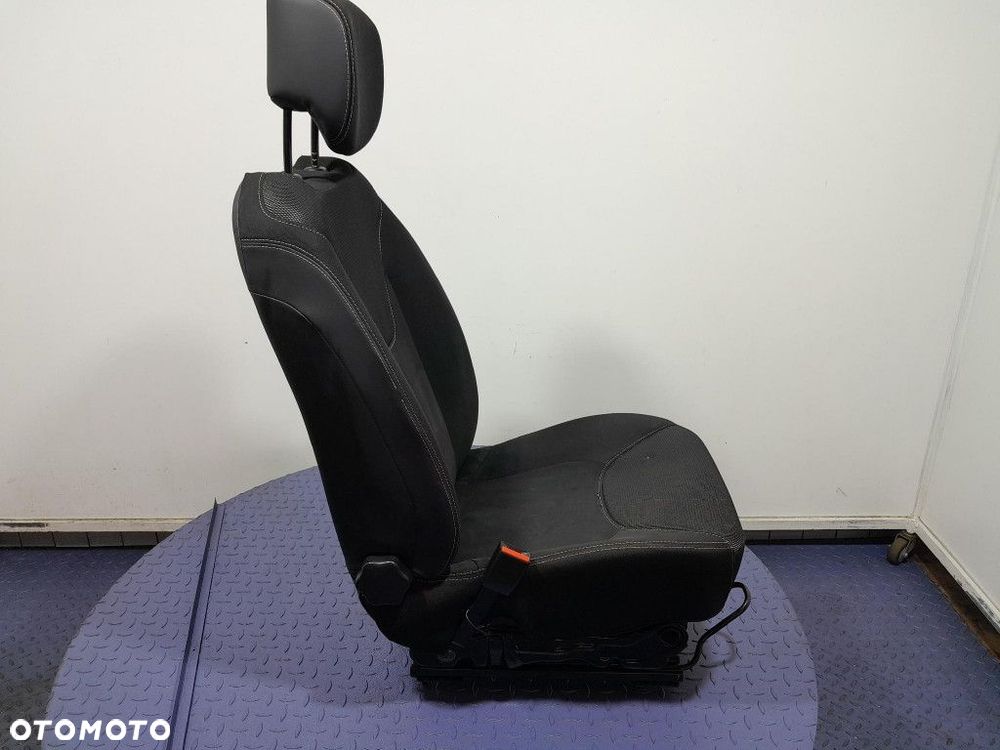 RENAULT CLIO IV FOTEL LEWY PRZEDNI KIEROWCY EUROPA - 5