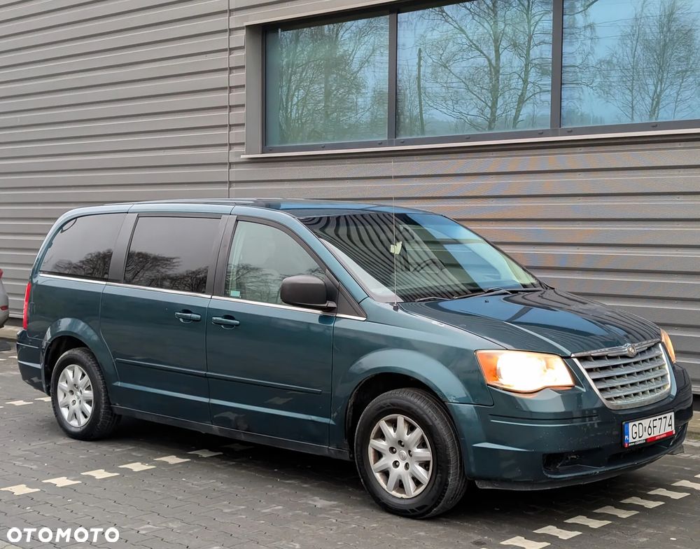 Chrysler Town & Country 3.3 LX - 3