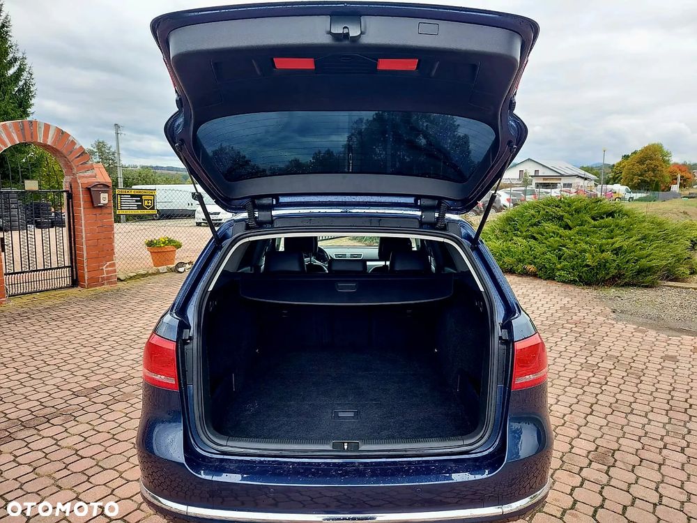 Volkswagen Passat Variant 2.0 TDI 4Motion BlueMotion Technol Highline - 20