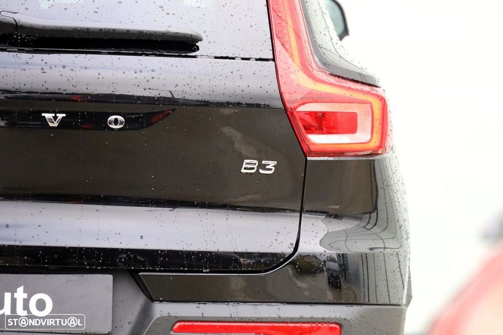 Volvo XC 40 2.0 B3 Core - 30