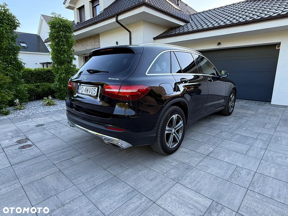 Mercedes-Benz GLC - 9