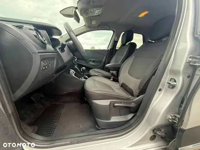 Renault Captur (ENERGY) dCi 90 EDC LIMITED - 11