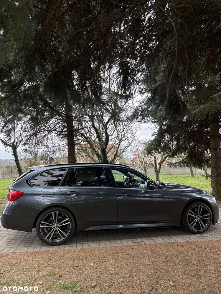 BMW Seria 3 340i xDrive M Sport Shadow - 9