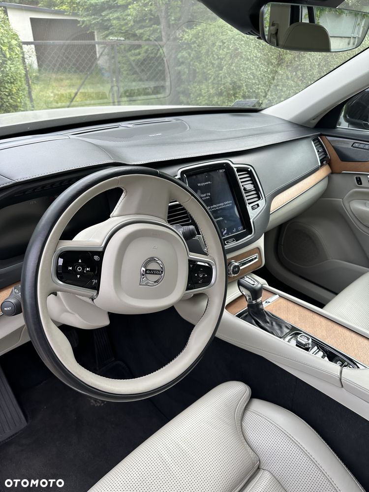 Volvo XC 90 - 10