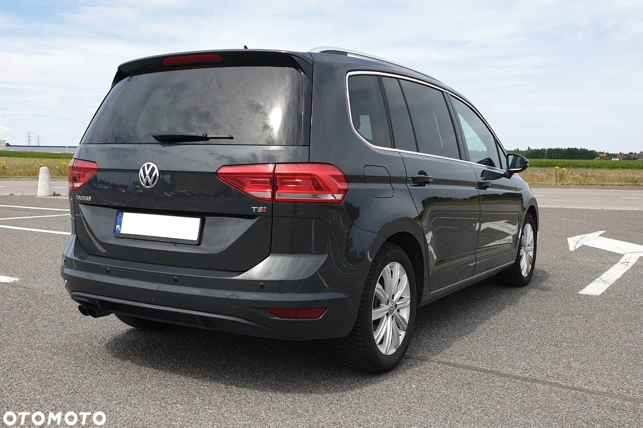 Volkswagen Touran 1.4 TSI BMT Highline DSG - 5