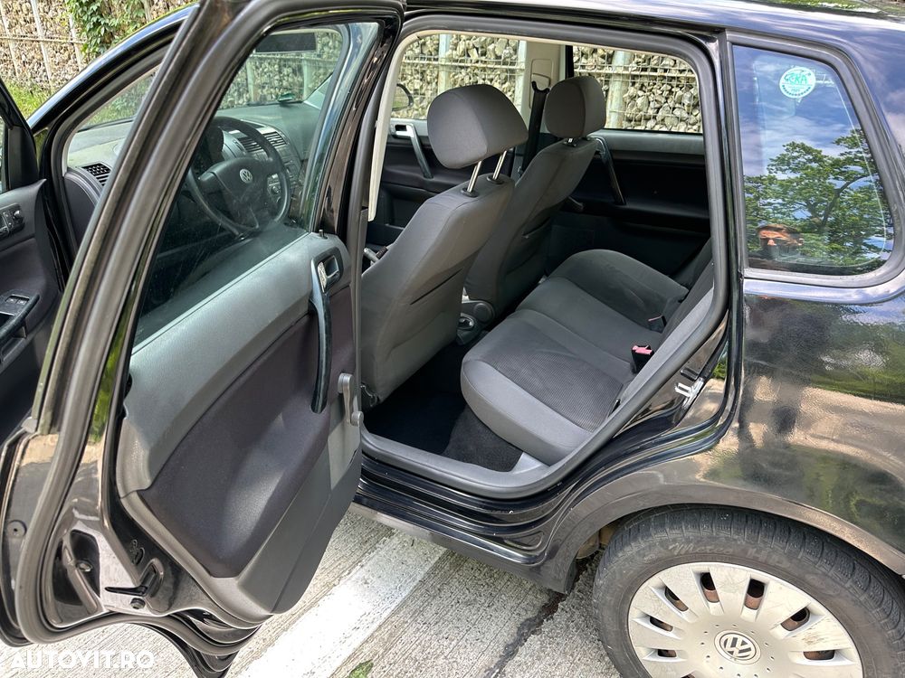 Volkswagen Polo 1.4 TDI Blue Motion Technology Lounge - 4