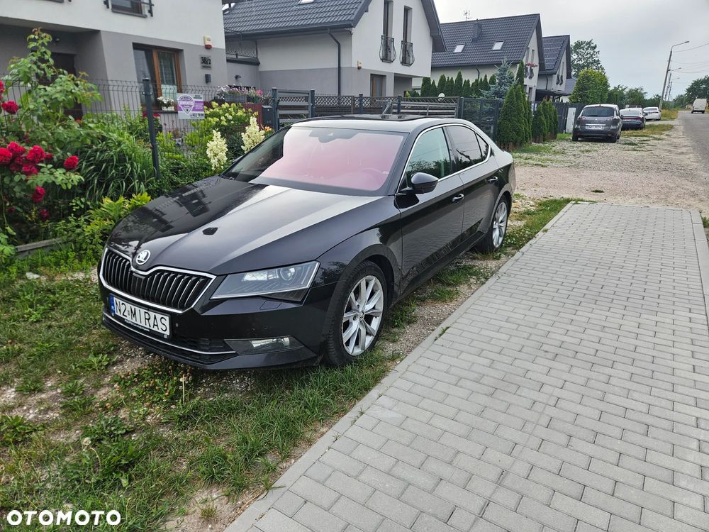 Skoda Superb 2.0 TDI 4x4 Style DSG - 2