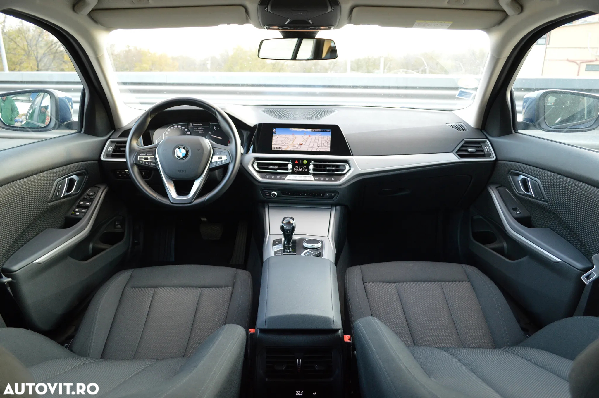 BMW Seria 3 318d Touring Aut. Advantage - 8