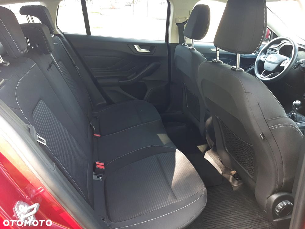 Ford Focus 1.5 EcoBoost Titanium ASS - 19