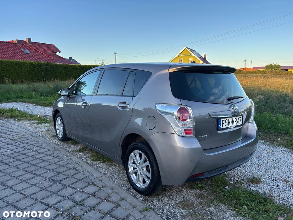 Toyota Verso 1.6 D-4D 5-Sitzer Start/Stop Edition S+ - 13