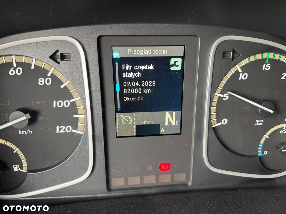 Mercedes-Benz ATEGO - 33