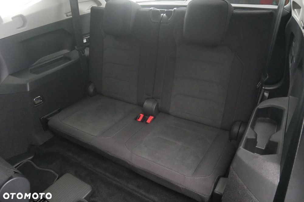 Volkswagen Tiguan Allspace 2.0 TSI 4Mot Elegance DSG - 19