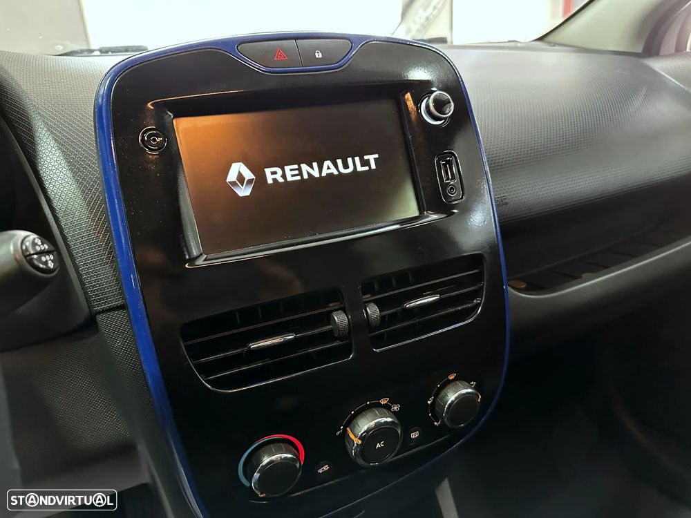 Renault Clio Sport Tourer 1.5 dCi Limited - 21