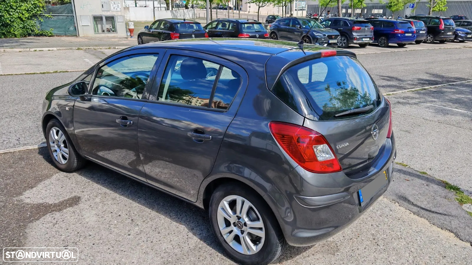 Opel Corsa 1.2 Enjoy - 2