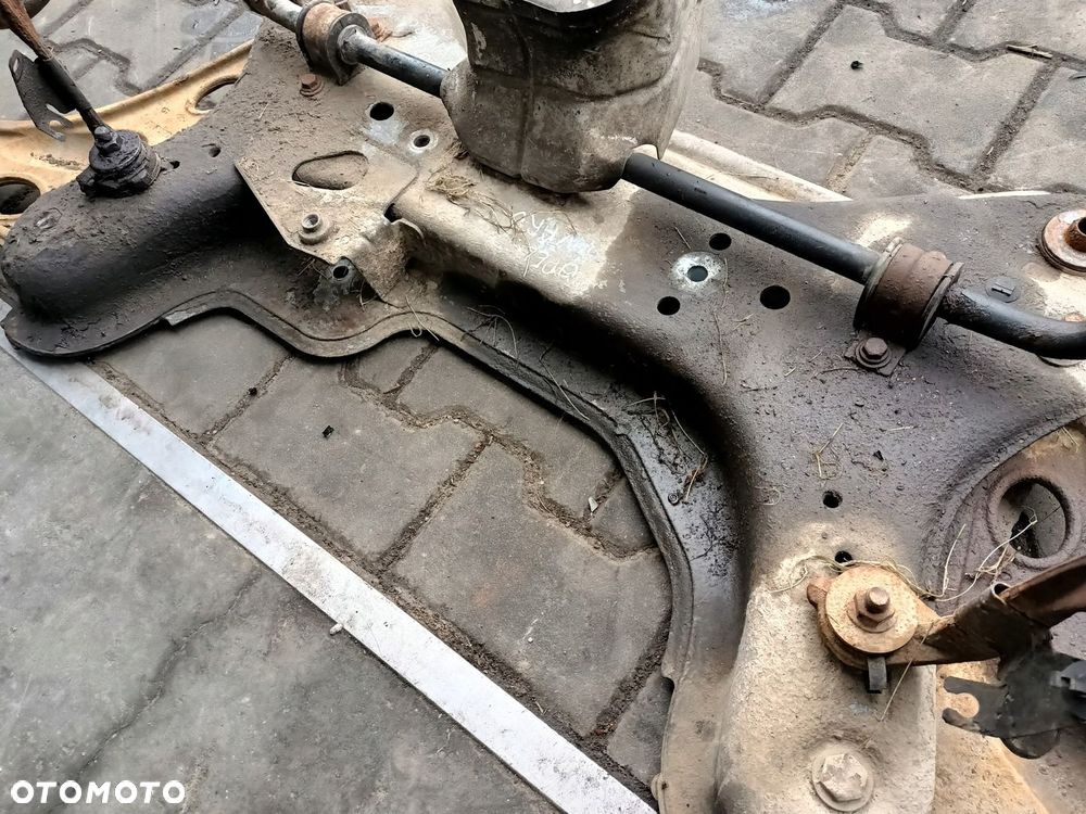 SANKI ZAWIESZENIA PRZÓD OPEL VIVARO A 2.0CDTI - 5