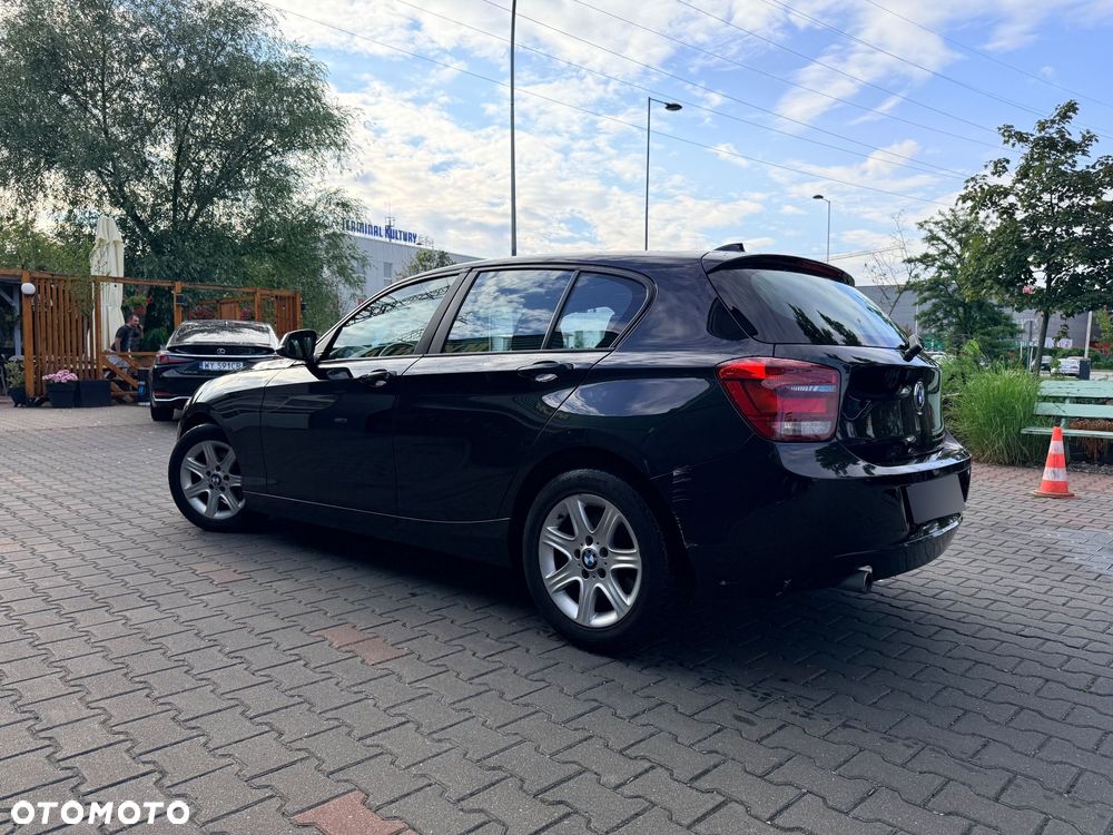 BMW Seria 1 116d - 3
