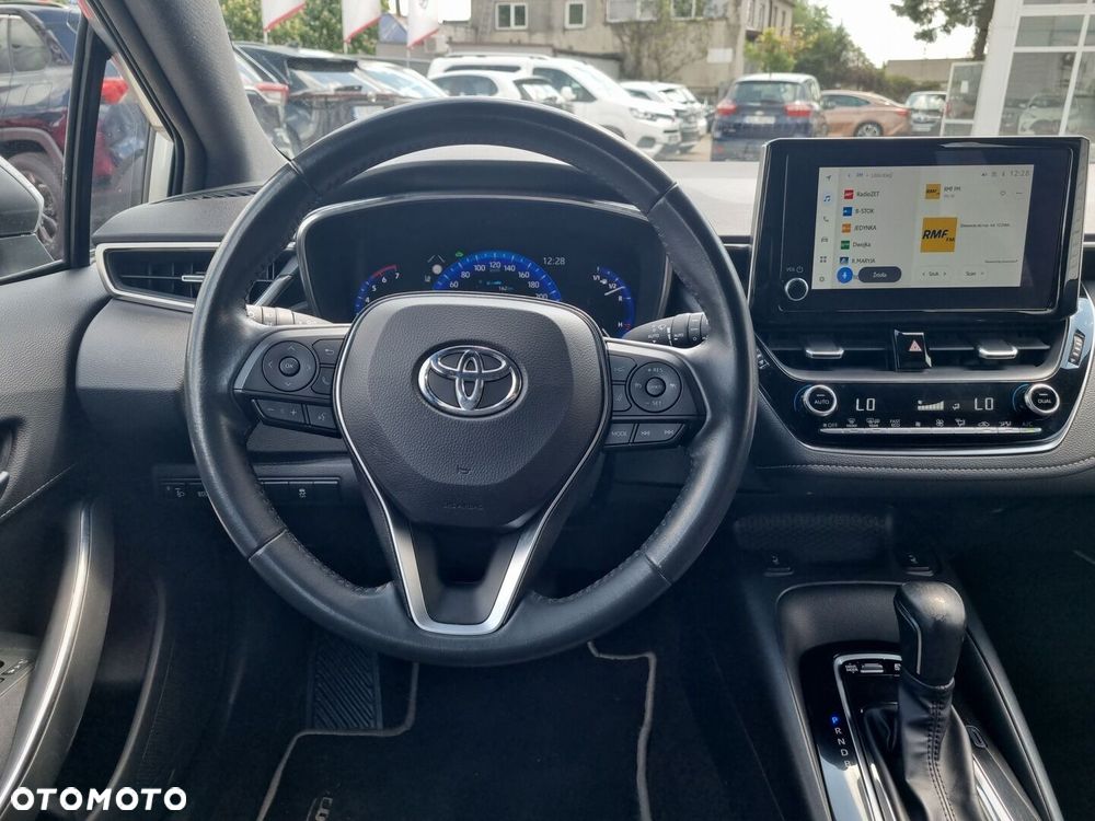 Toyota Corolla 1.8 Hybrid Comfort - 17