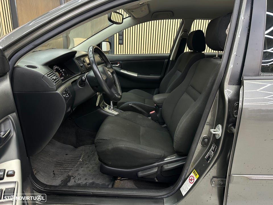 Toyota Corolla 1.6 Sol TAE CA - 15