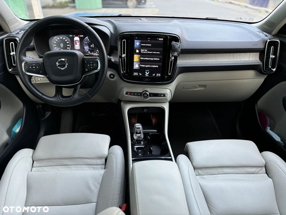 Volvo XC 40 T4 AWD Inscription - 14