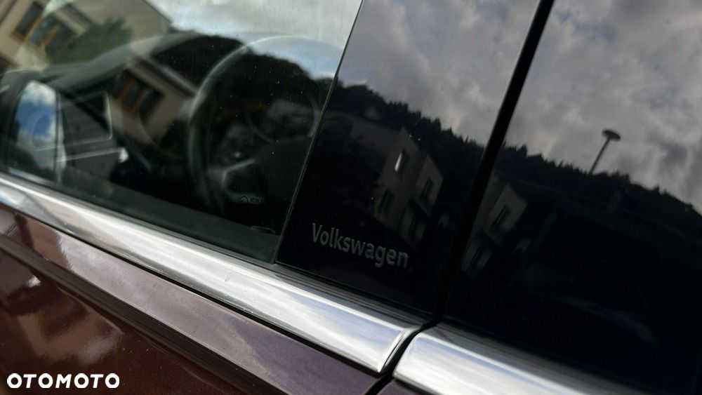 Volkswagen Tiguan - 21
