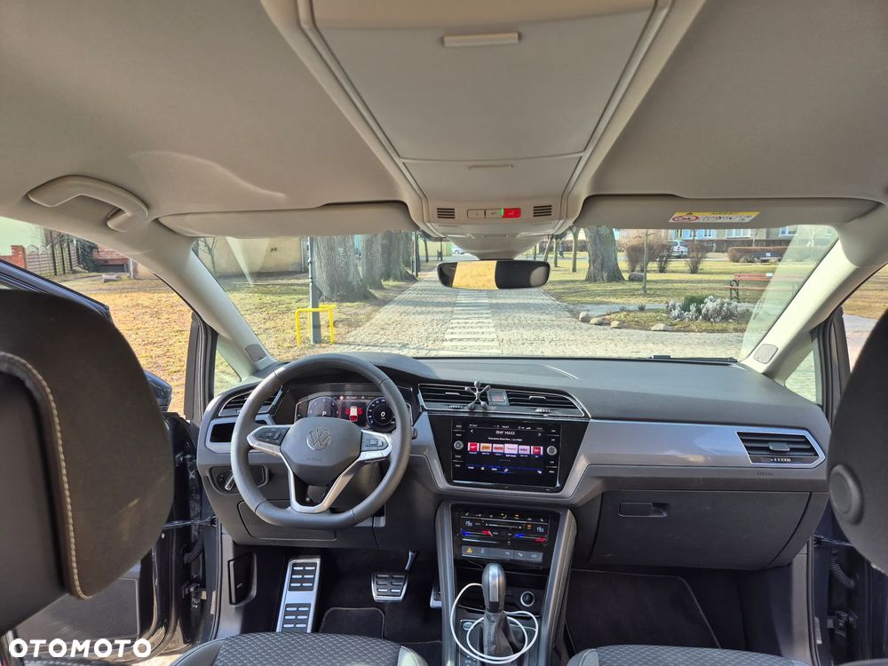 Volkswagen Touran 2.0 TDI SCR DSG ACTIVE - 18