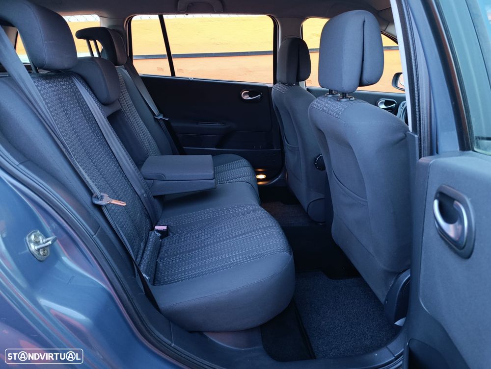 Renault Mégane Break 1.5 dCi Dynamique S - 9