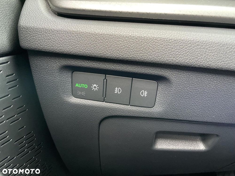 Skoda Octavia 1.5 TSI ACT Ambition - 23