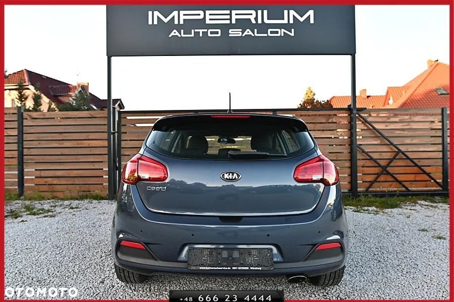Kia Ceed 1.6 GDI Spirit - 11