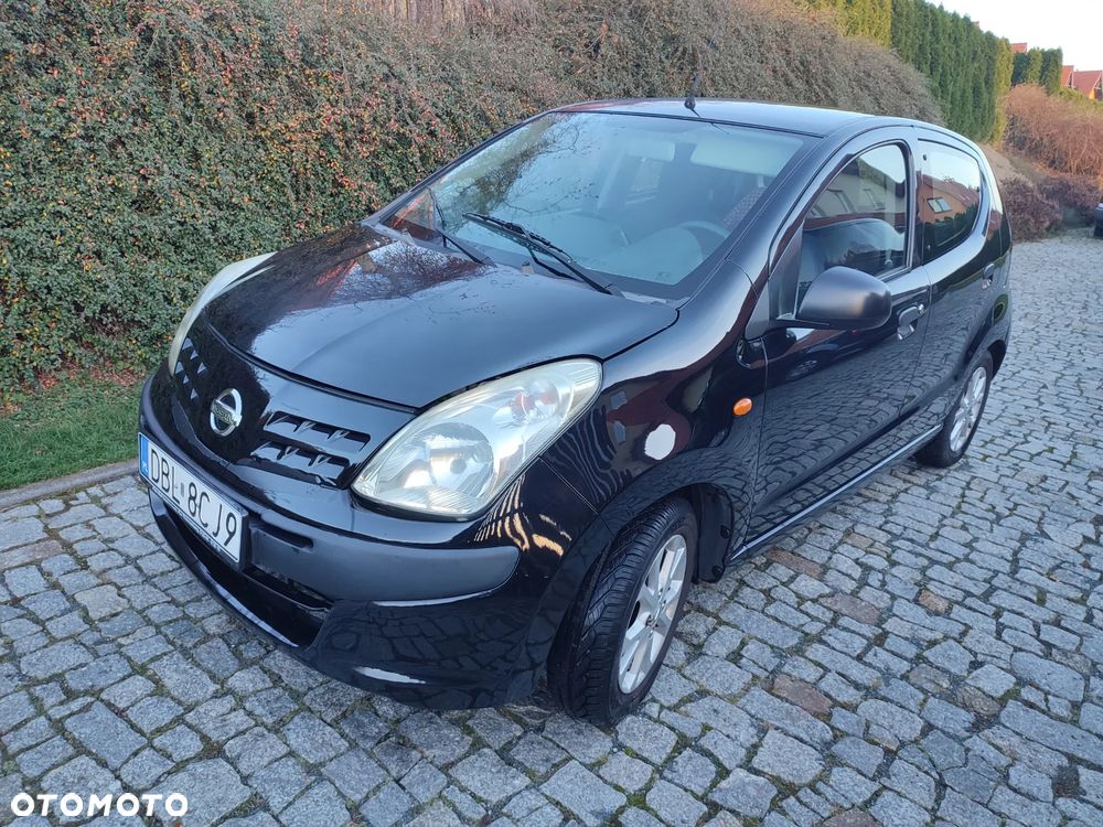 Nissan Pixo - 1