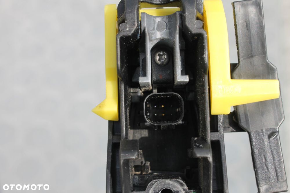 klamka drzwi lewy przód keyless toyota verso 09-18 - 4