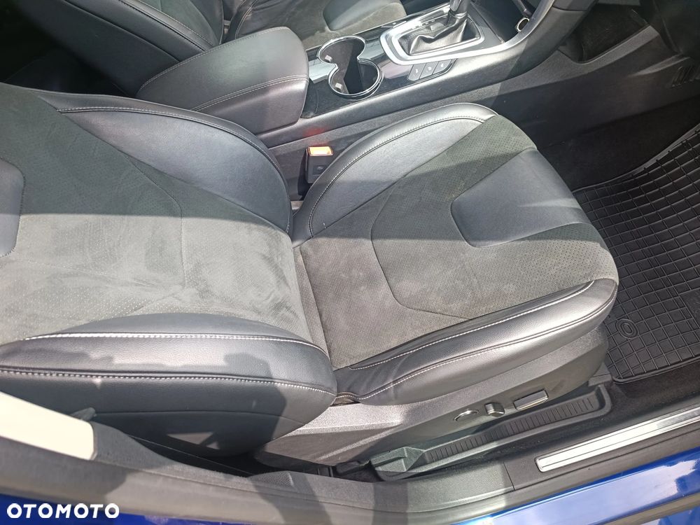 Ford S-Max 2.0 TDCi 4WD ST-Line PowerShift - 21