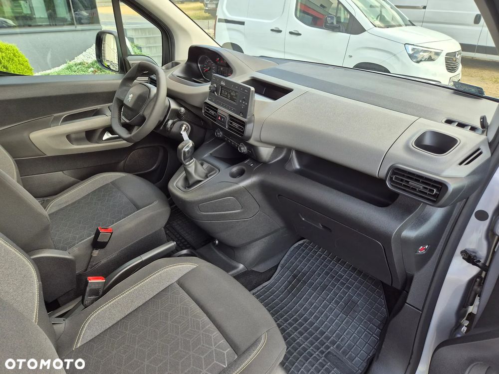 Peugeot Rifter - 9