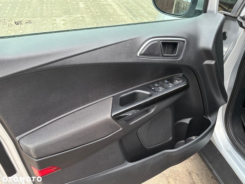 Ford B-MAX 1.0 EcoBoost Titanium - 11