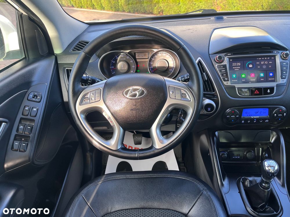 Hyundai ix35 1.6 2WD blue Style - 9