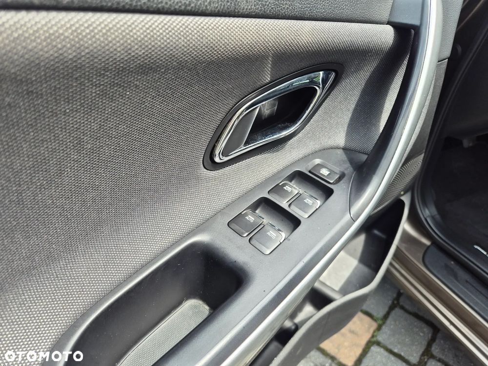 Kia Ceed 1.4 CVVT Dream-Team Edition - 18
