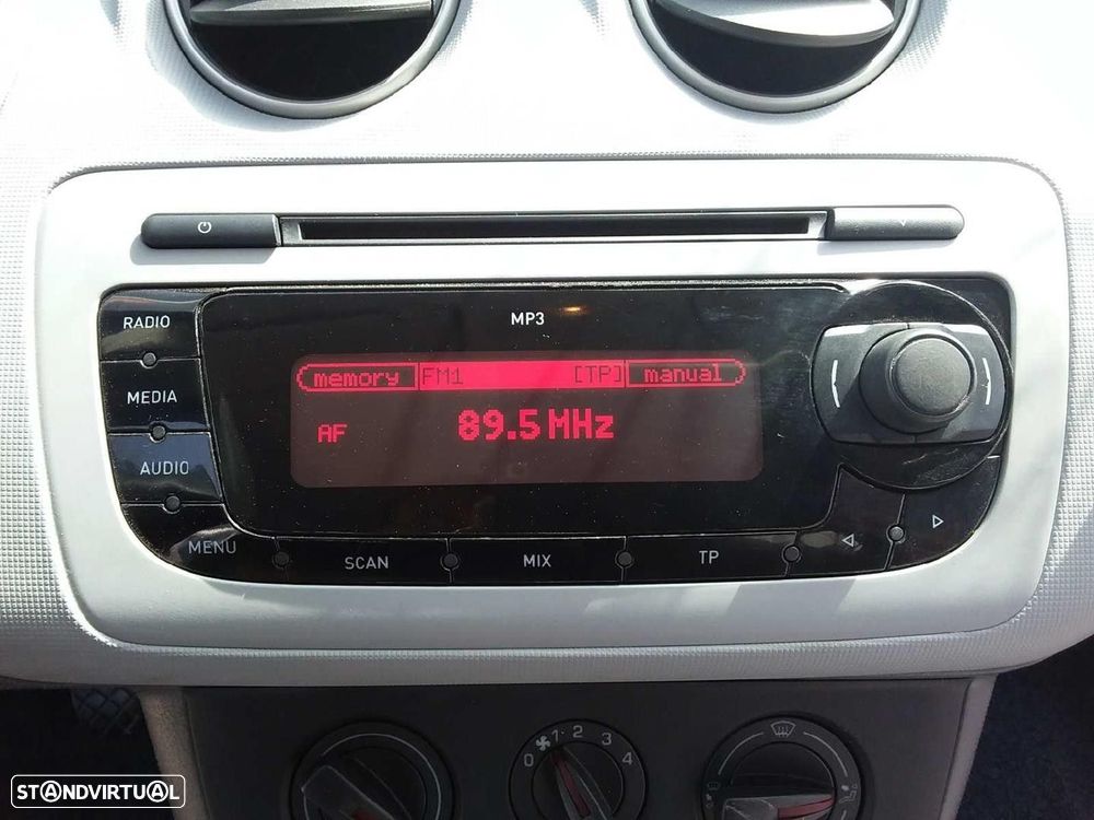 SISTEMA AUDIO / RADIO CD SEAT IBIZA III 2010 - 4