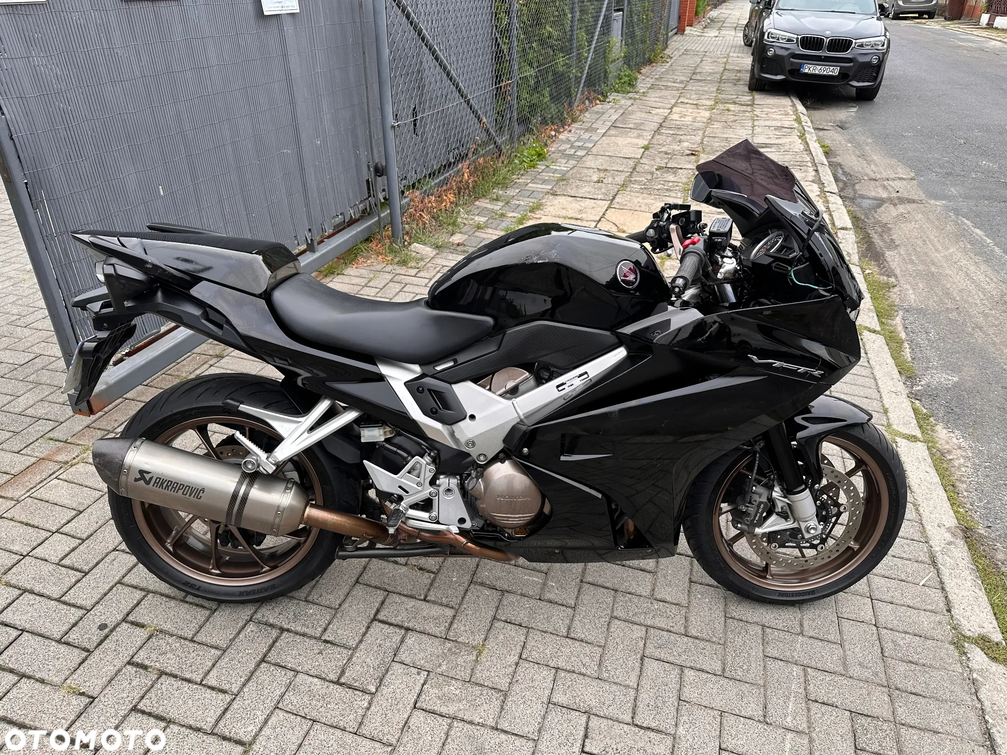 Honda VFR - 6