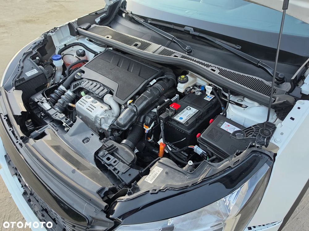 Peugeot 2008 PureTech 100 Stop&Start Active - 32
