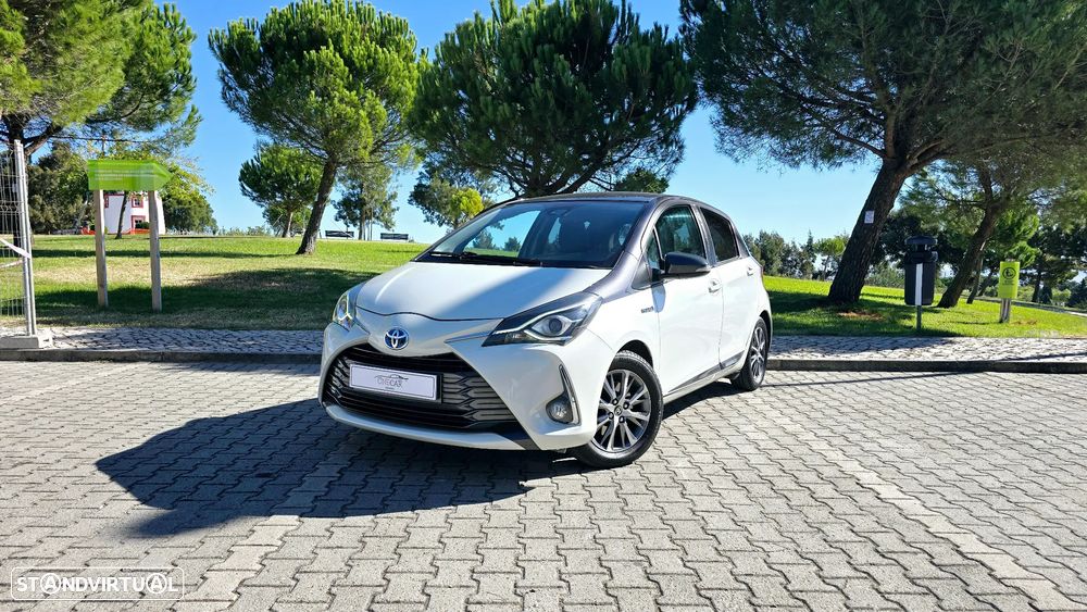 Toyota Yaris 1.5 HSD 20 Anos - 1