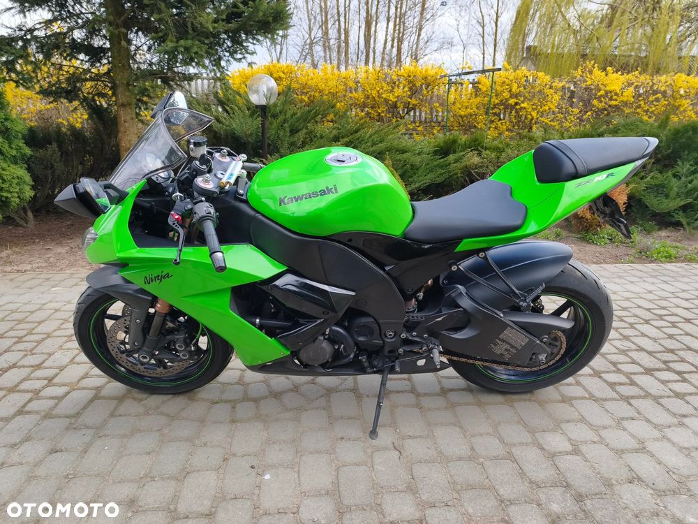Kawasaki ZXR - 9