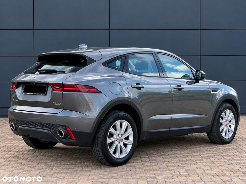Jaguar E-Pace 2.0 i4P AWD R-Dynamic S - 4