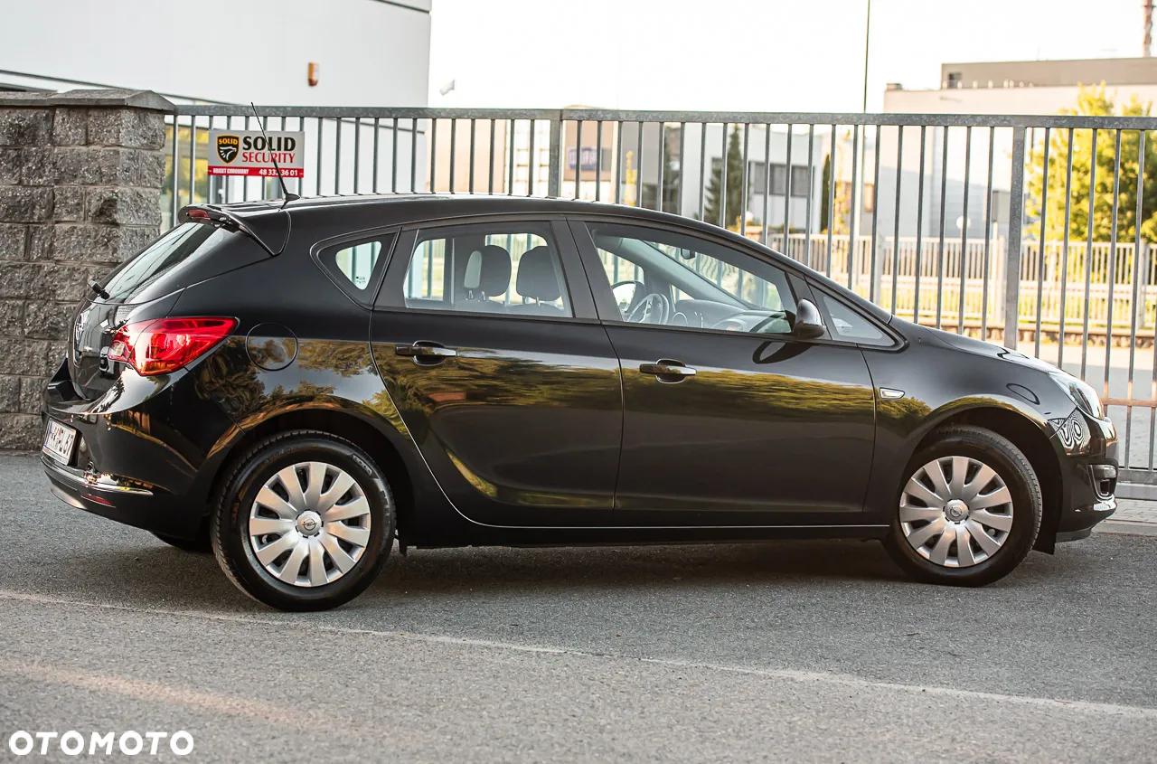 Opel Astra 1.4 Turbo Exklusiv - 14