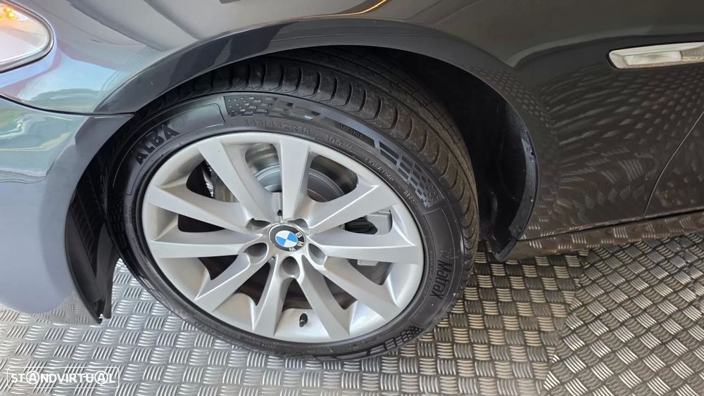 BMW 520 d Pack M Auto - 28